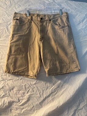 90’s Y2K Lee Men's Beige Canvas Jean Shorts - Classic Workwear Style